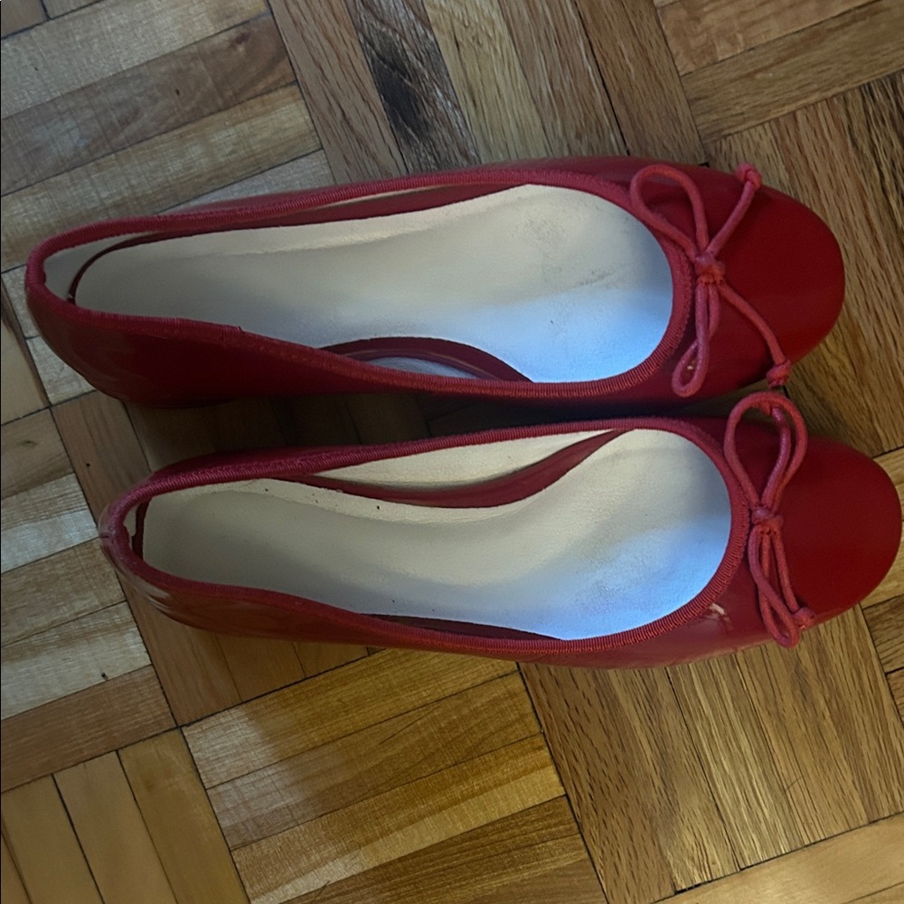 Elegant Red Women's Ballet Flats
